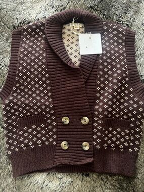 LALI Kids Brown Knit Button Front Vest with Ivory Dot Pattern, 10yr, NWT